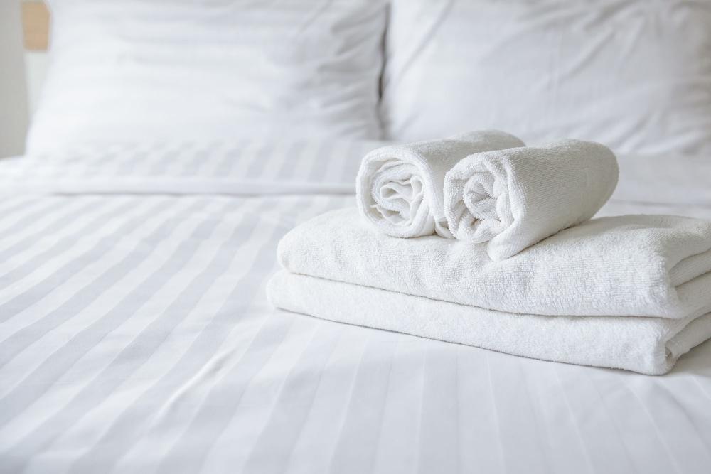 Hotel Doubletree By Hilton Tampa Rocky Point Waterfront Esterno foto