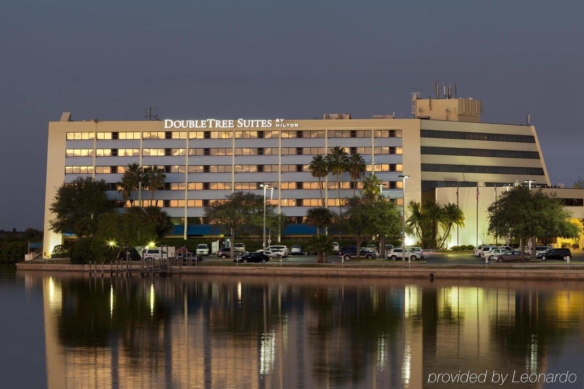 Hotel Doubletree By Hilton Tampa Rocky Point Waterfront Esterno foto
